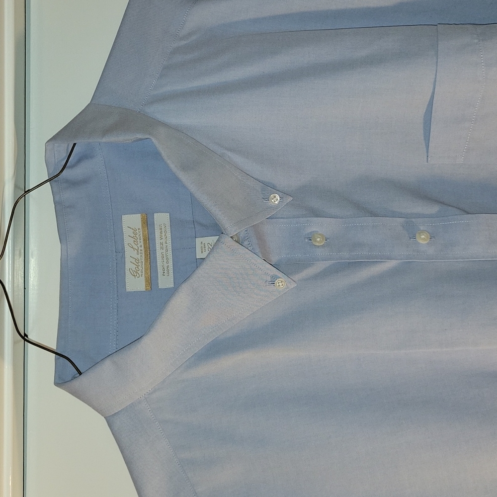 Gold Label Roundtree & Yorke Button Down - Picture 2 of 5